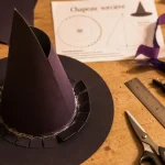 Tuto chapeau de sorciere en papier : chapeau noir-violet en cône