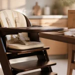 Chaise haute nuna bryn avec harnais et repose-pied réglé