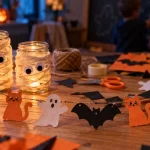 Activités halloween enfants : guirlande chauves-souris et bocaux momies